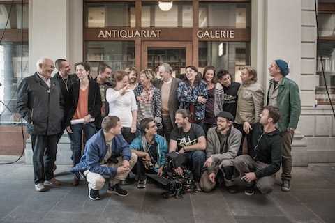 Crew vor Antiquariat Harsch in Winterthur